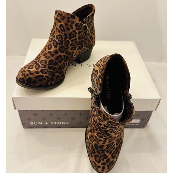 SUN+STONE Women's Brown Leopard Abby Double Zip Ankle Bootie Boot Sz 5 - Picture 2 of 7